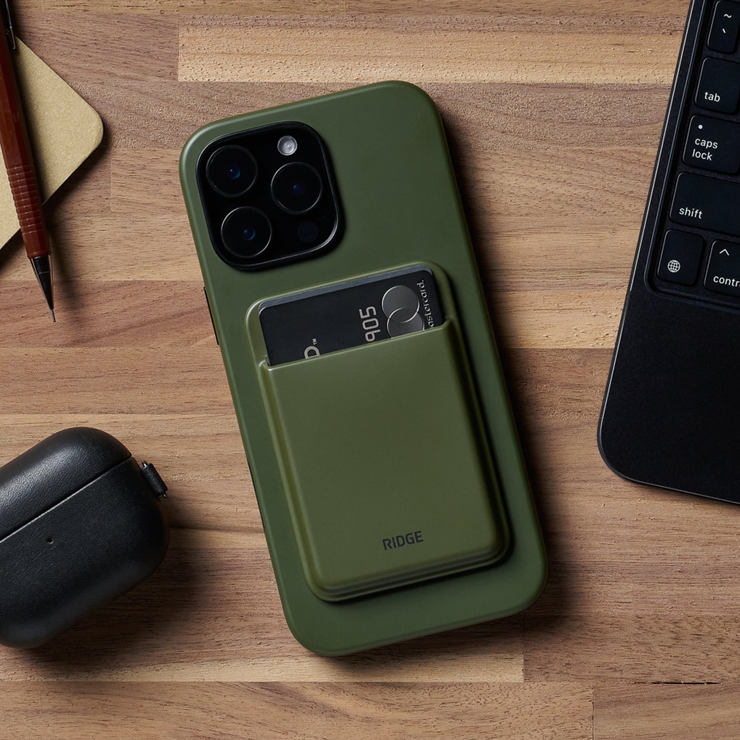 MagSafe Cardholder - Matte Olive