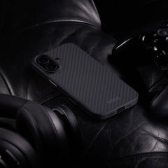 Ridge Phone Case - Carbon - iPhone 17